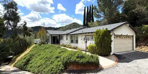 3759 Lockerbie Lane