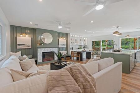 1155 Pepper Dr