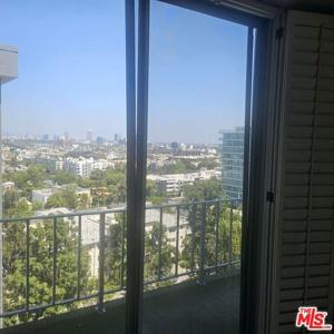 100 S Doheny Drive