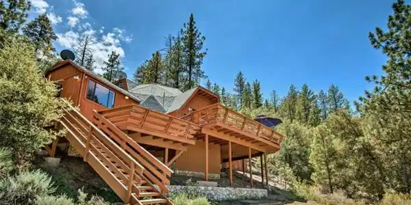 1521 Zermatt Drive