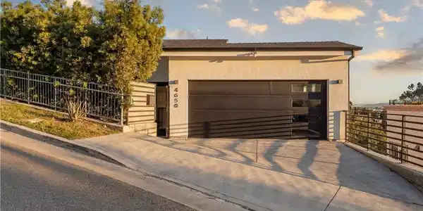 4050 Jennings Drive