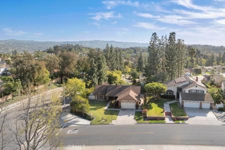 5251 Avenida De Amor
