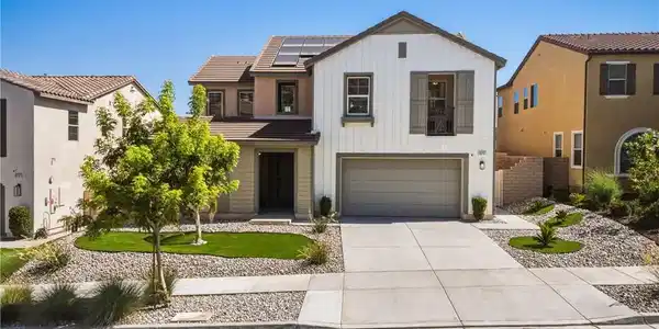 18751 Cedar Crest