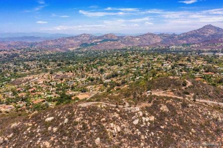 12526 SW BOULDER MT RD