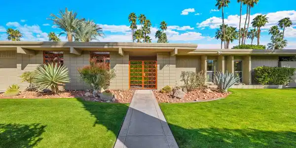 1930 S Toledo Avenue