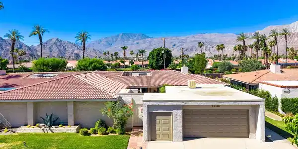 78169 Lago Drive