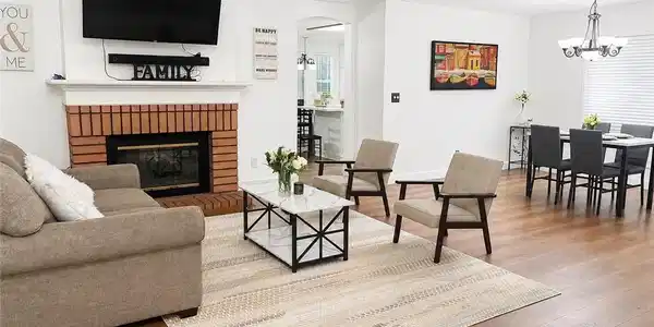 29105 Marilyn Drive