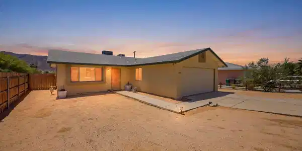 72241 Sunnyslope Drive