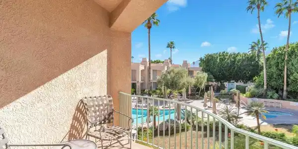 1555 N Chaparral Road