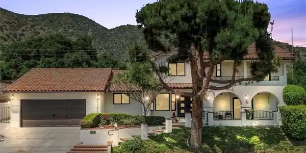 2217 Tall Pine Drive