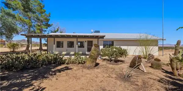 60812 Adele Road