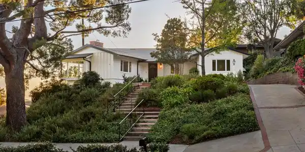 2335 Jayma Lane