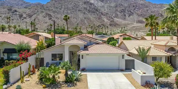 53085 Avenida Rubio