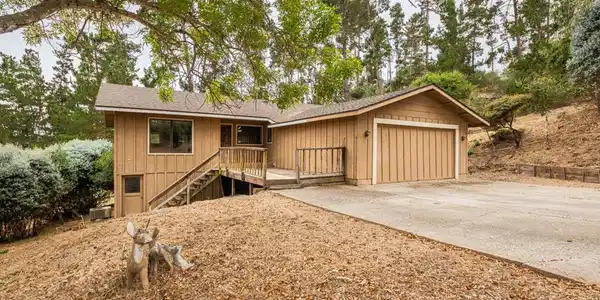 19400 Eden Court