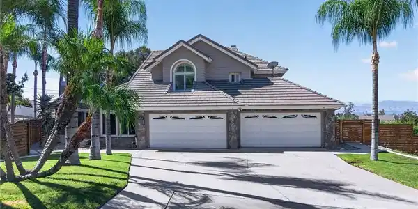 28737 Live Oak Road