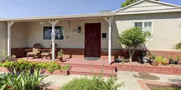 1335 N Niagara Street