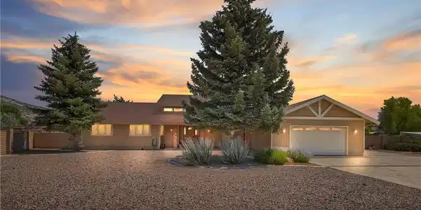 908 Mount Doble Drive