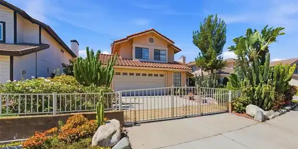 10917 Rollins Court