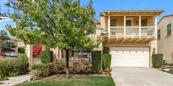 579 Boxwood Lane