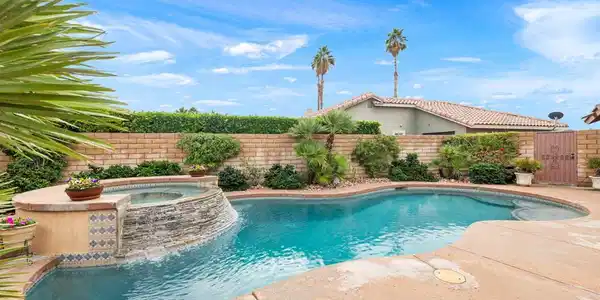 44030 Mariposa Court