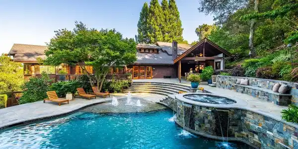 1 Scenic Lane