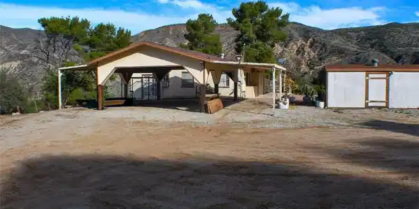 30344 Bouquet Canyon
