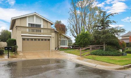 2050 Fallingleaf Circle