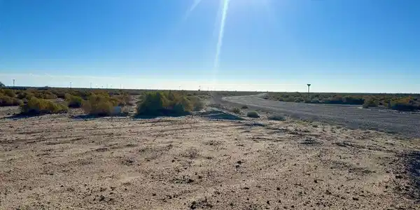 812 Salton Drive