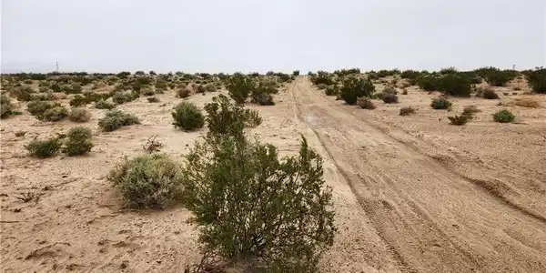 3 AC Near Fairview Road
