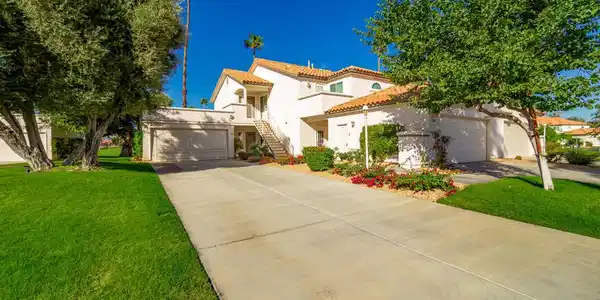 163 Desert Falls Circle
