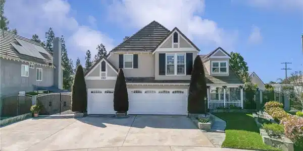 1582 Foxdale Court