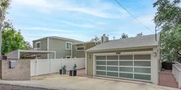 20925 Almazan Road
