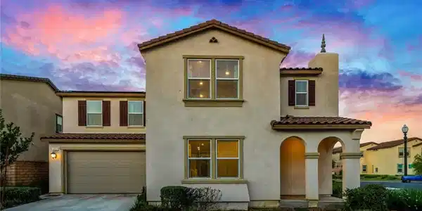 4009 E Catalina