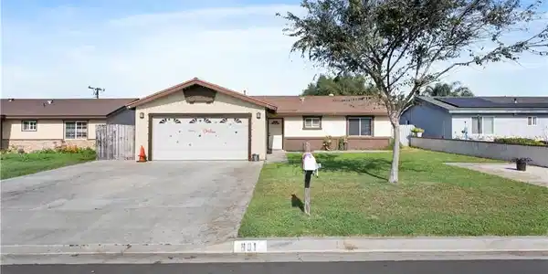 891 La Quinta