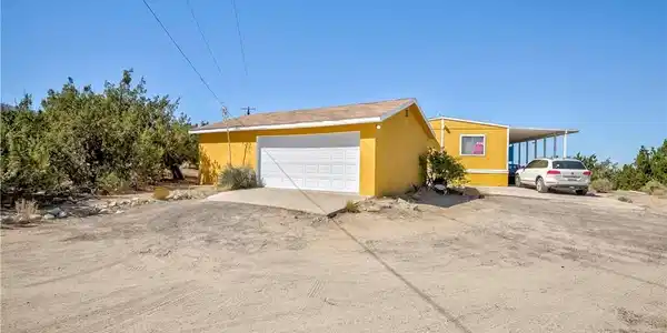 2142 Cbs (Trinity) Lane
