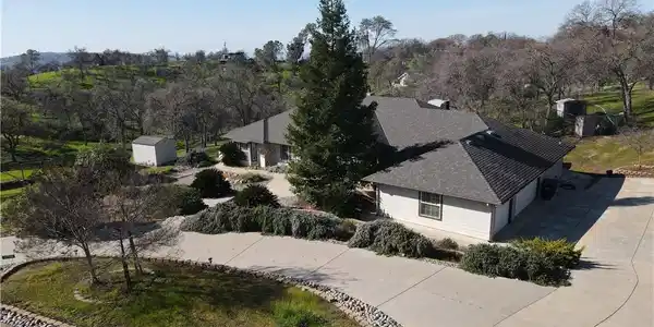 41766 John Muir Drive
