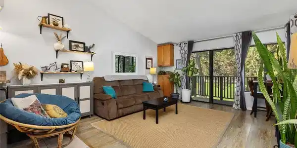 4125 Pinehurst Court