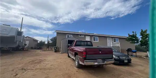 8471 Caughlin