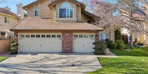 14212 Larkin Court