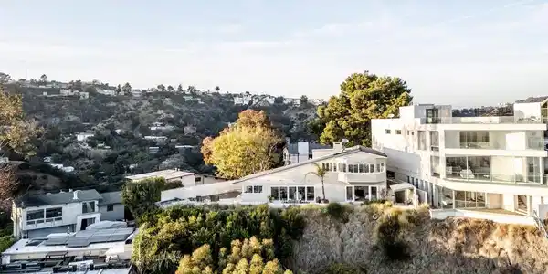 8326 Grand View Drive