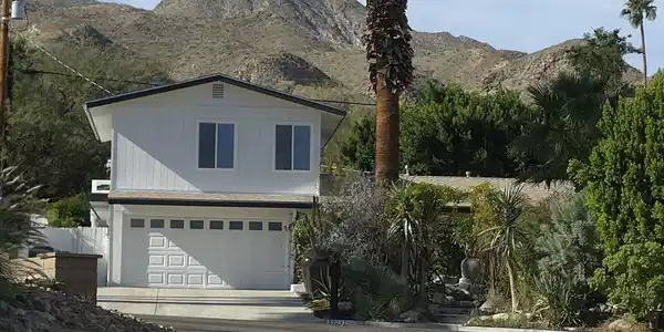 39091 Paradise Way