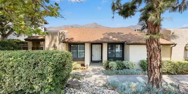 55 E Sierra Madre