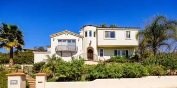 287 E View Drive