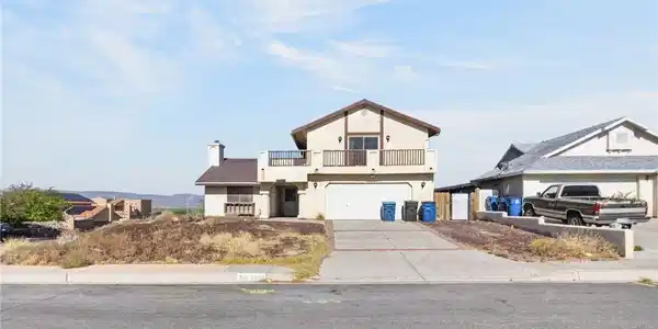 2209 Casa Linda