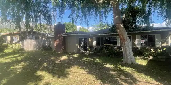 210 N Lomita Avenue
