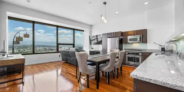 1100 Wilshire