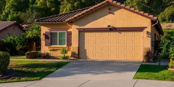3146 Willow Tree Lane