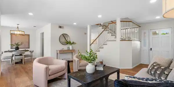 3636 Via Colina