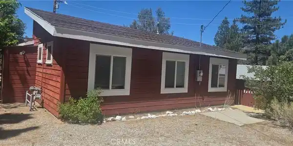 6787 Lakeview