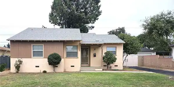 2211 Heather Way